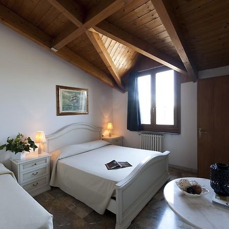 Hotel Caselle San Lazzaro di Savena Phòng bức ảnh